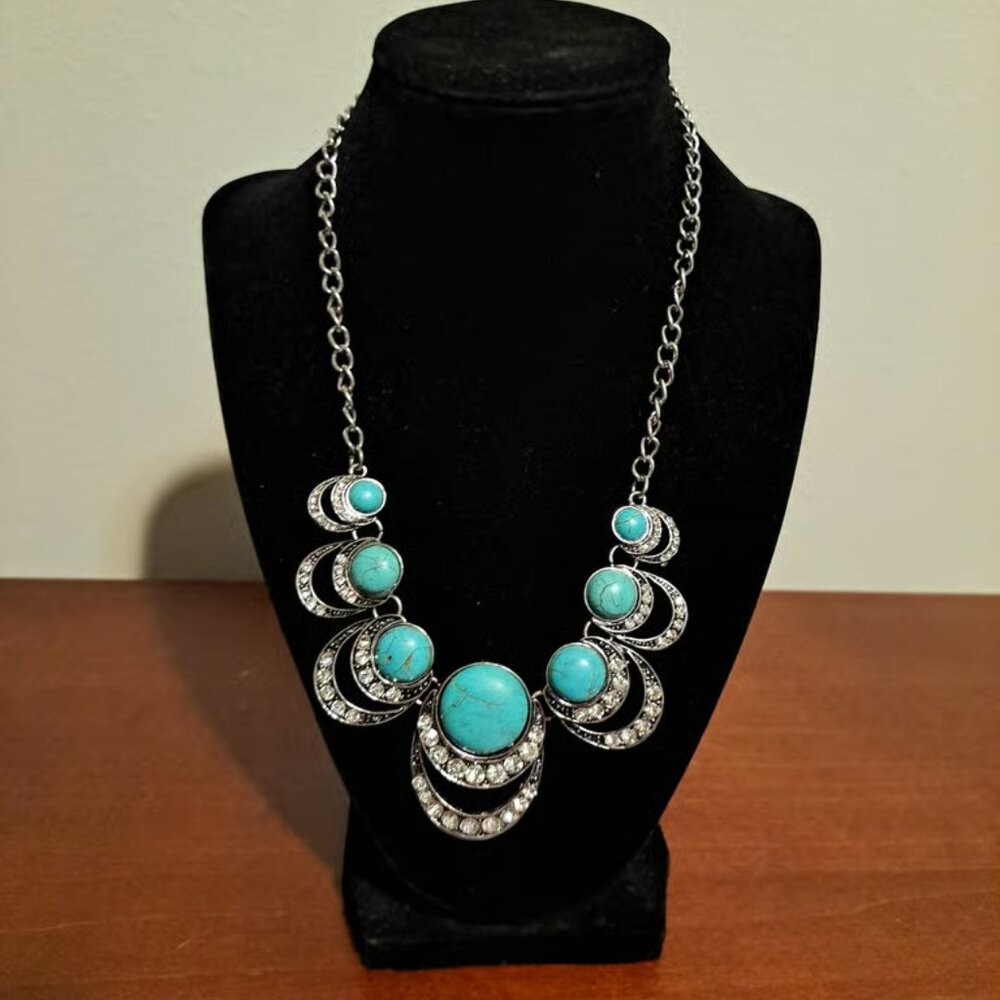 Silver Necklace With Turquoise Embellishments and Clear Rhinestones